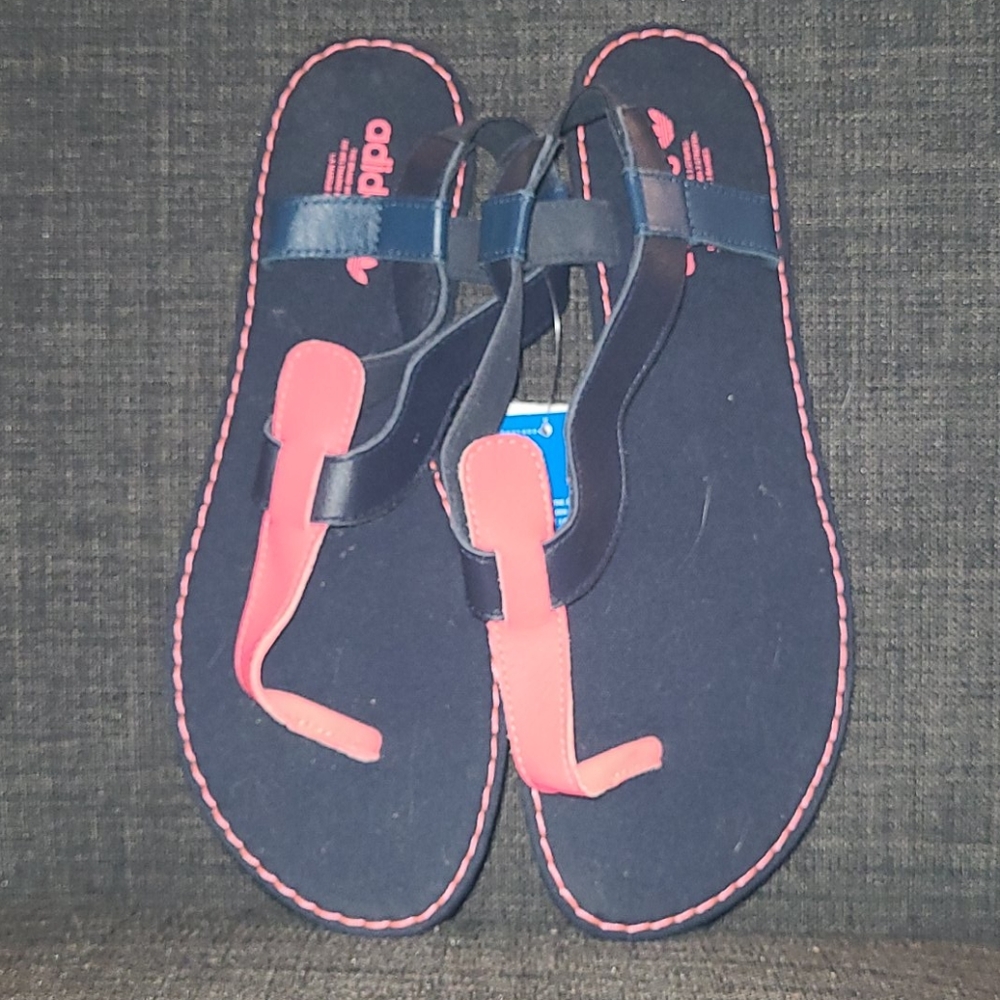 NWT ADIDAS Sandals